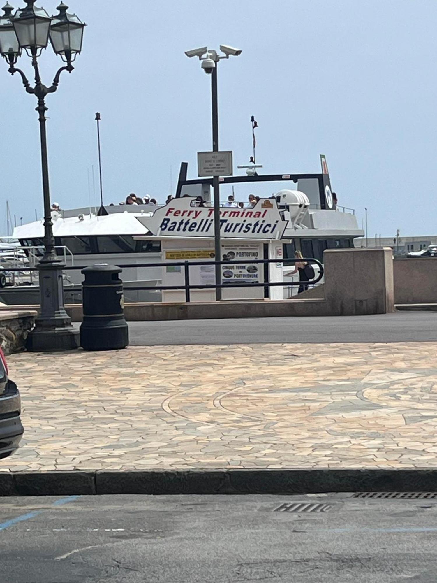 Ti Ci Devo Portare Lägenhet Rapallo Exteriör bild